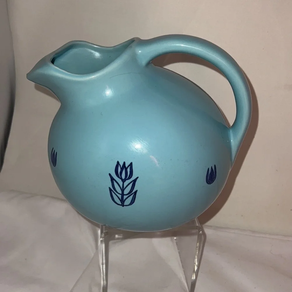 Cameron Cronin Clay Pottery Dutch Blue Tulip Tilt Ball 64 oz Pitcher